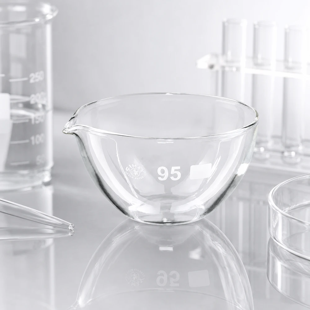 170ml Abdampfschale mit Ausguss Borosilikat ø95mm 170ml Abdampfschale Borosilikat mit Ausguss ø95mm für professionelle Laboranwendungen bei Pacadura