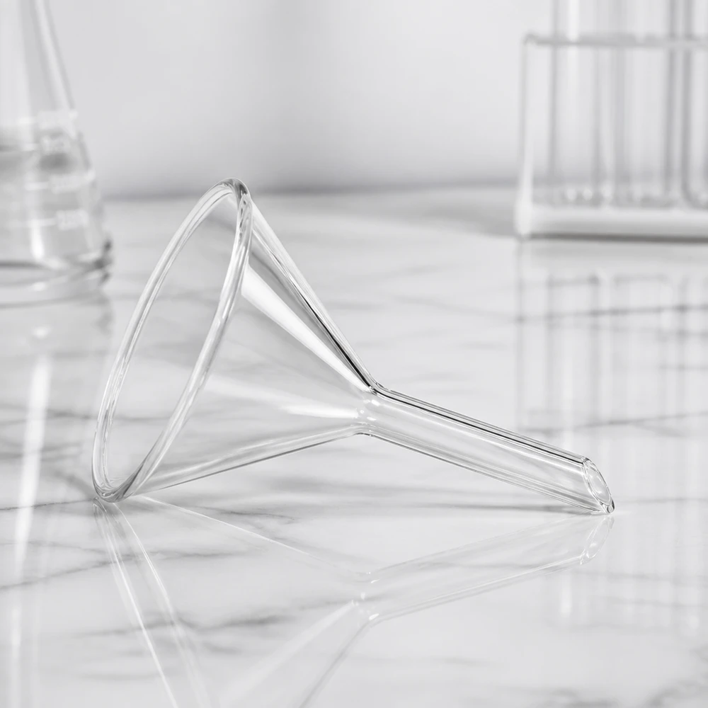Trichter ø50mm Kalk-Soda, Winkel 60°, Kurzstil Glastrichter 50mm Durchmesser Kalk-Soda-Glas 60 Grad Winkel Kurzstiel für professionelle Laboranwendungen