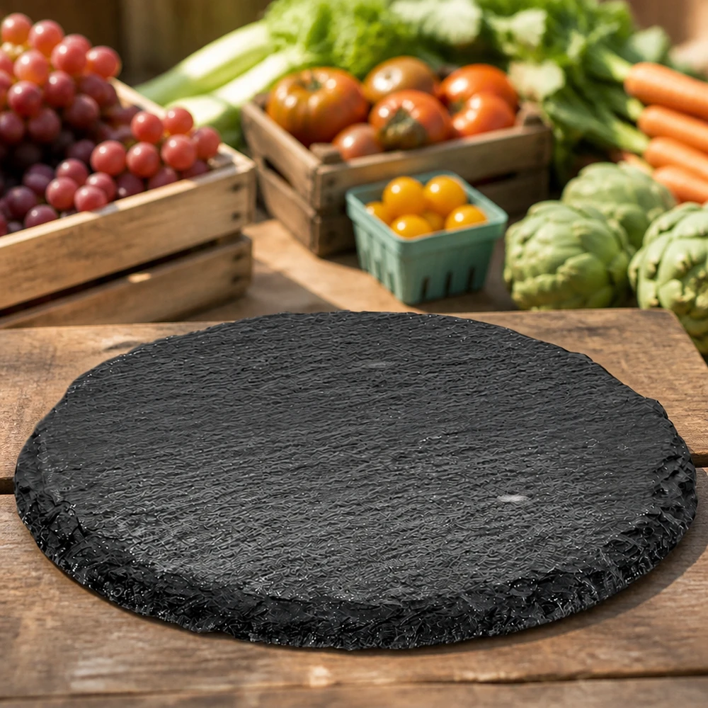 Servierplatte aus Schiefer rund ø150mm Runde Schieferplatte 15cm zwischen frischem Gemüse und Obst als natürliche Servierunterlage für Käse und Snacks