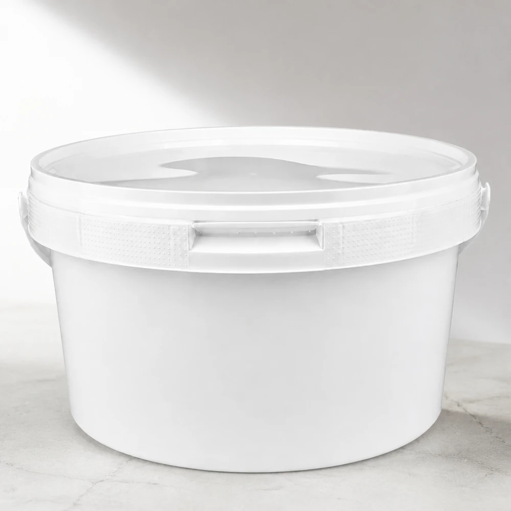 Eimer 3.5L aus weißem Kunststoff Polypropylen mit Deckel Weißer Kunststoffeimer 3,5L aus PP mit Deckel für gewerblichen Einsatz Pacadura